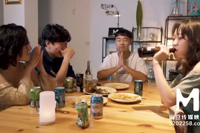 【国产】MD-0174-换妻游戏免费观看