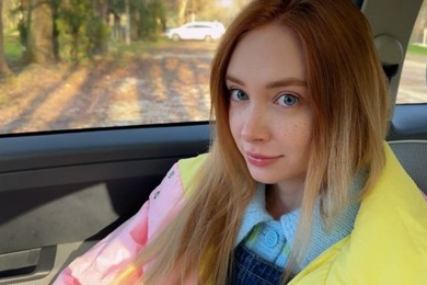 Tried to rob a stranger girl in the woods, but she sucked all the robbers sperm[Loly Nebel]