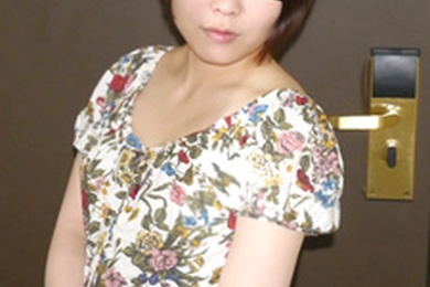 我会温柔地训练一个紧张的素人女孩 鸭川堇