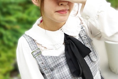 我遇到了一个可爱的孕妇，并立即中了她的精液 山田萌