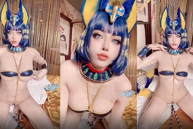 有眼福了来看看性感的cosplay女孩